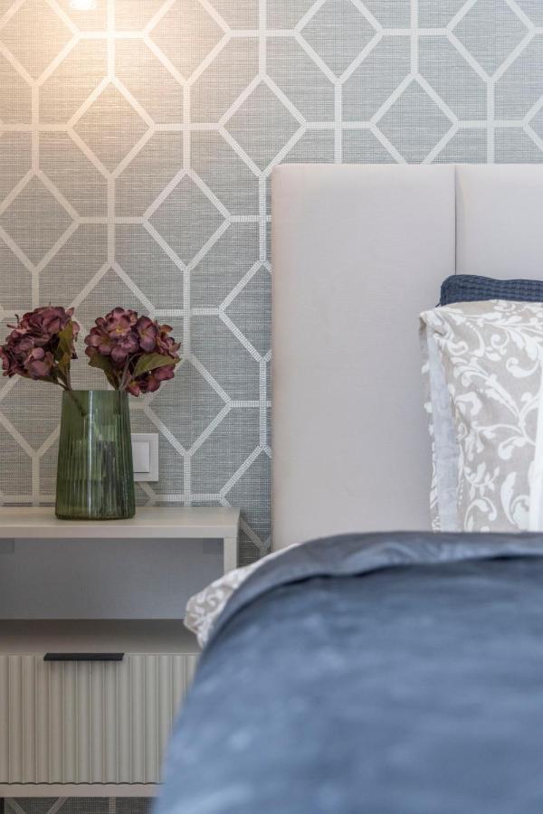 Luxurious & Spacious Central Residence With Balcony Budapest Ngoại thất bức ảnh