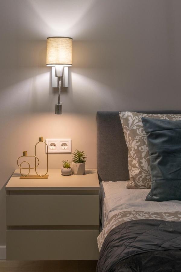 Luxurious & Spacious Central Residence With Balcony Budapest Ngoại thất bức ảnh